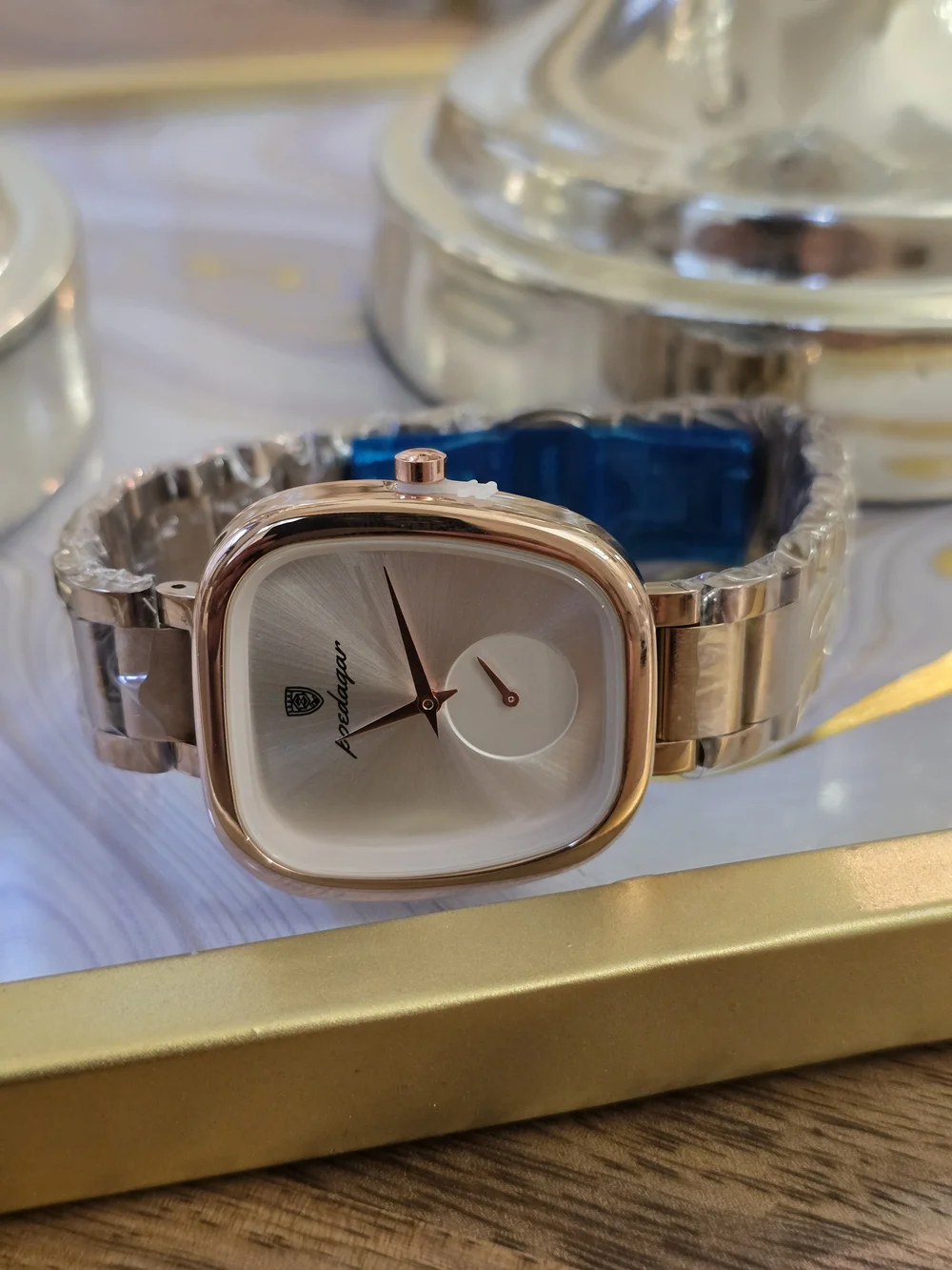 Rose Gold Women's Bracelet Watch - Elegant Minimal Dial